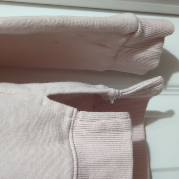 Tommy Hilfiger Women's Crew Neck Fleece Sweatshirt, Pale Pink, Size M - Picture 9 of 15